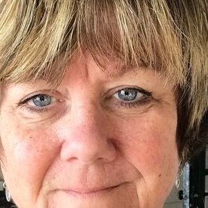 Meet your Posher, Alicia